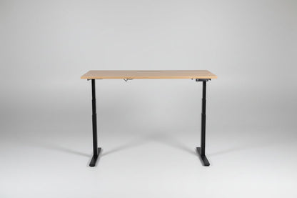 Circulair Elektrisch Zit - Sta Bureau | Halifax Eiken Blad | Zwart Frame | USB | Afmeting naar Keuze | Circufair - Bureaus