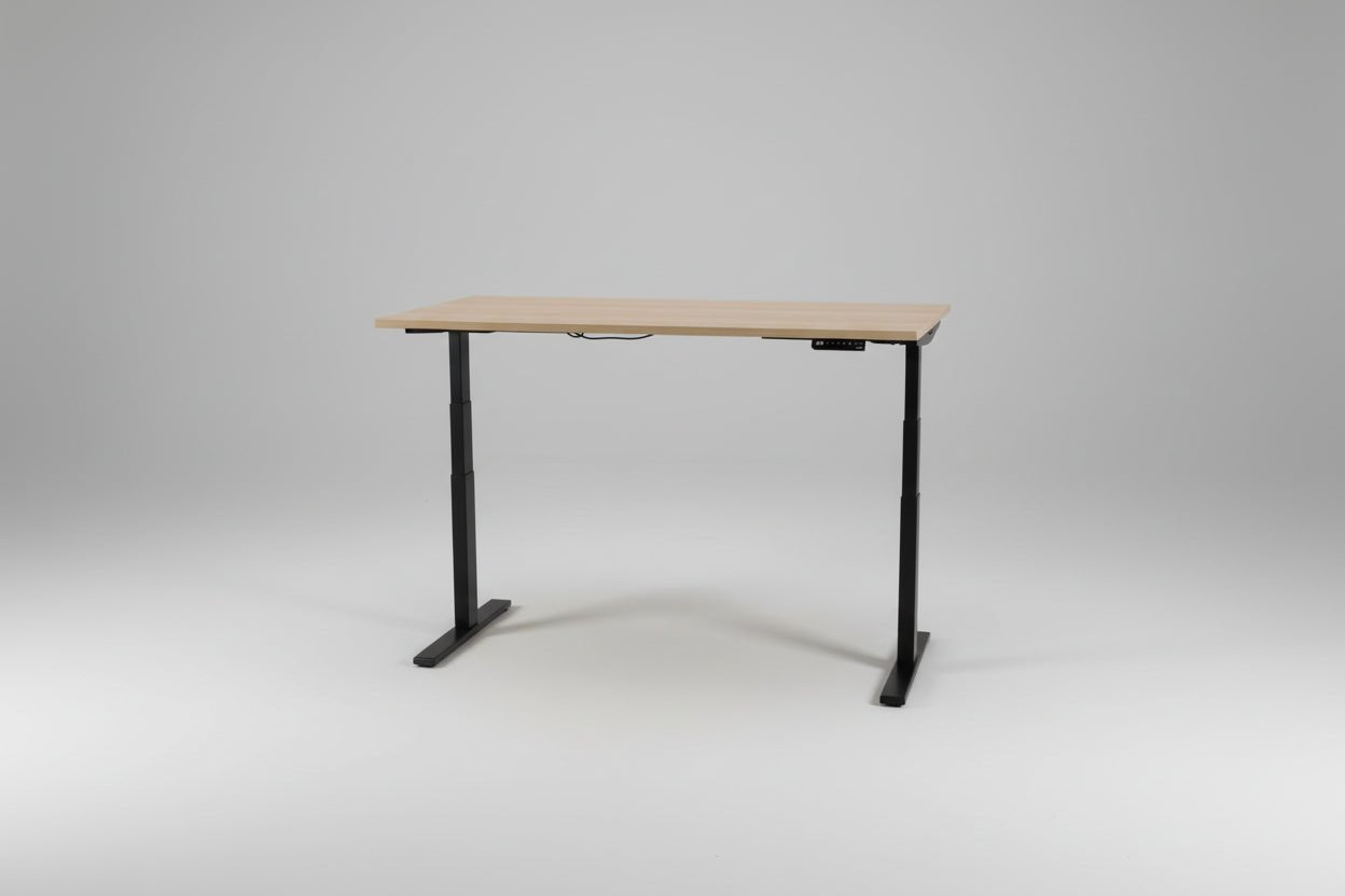 Circulair Elektrisch Zit - Sta Bureau | Halifax Eiken Blad | Zwart Frame | USB | Afmeting naar Keuze | Circufair - Bureaus