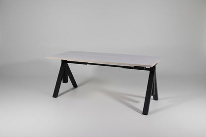 Circulair Elektrisch Zit - Sta Bureau X - Design Zwart Frame Bladkleur naar Keuze | Circufair - Bureaus