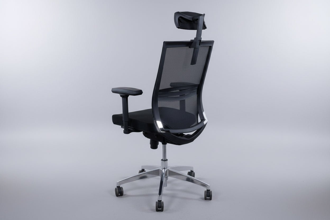 Circulaire Bureaustoel | Zwart Gestoffeerd | Mesh Rugleuning | 4D Armleuningen | NEN 1335 | Circufair - Bureaustoelen