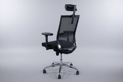 Circulaire Bureaustoel | Zwart Gestoffeerd | Mesh Rugleuning | 4D Armleuningen | NEN 1335 | Circufair - Bureaustoelen