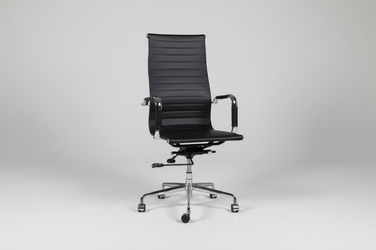 Circulaire Design Bureaustoel Zwart Kunstleder Hoge Rugleuning Chroom Onderstel | Circufair - Vergaderstoelen