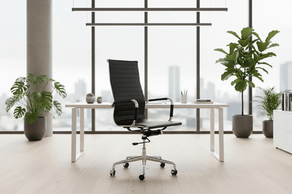 Circulaire Design Bureaustoel Zwart Kunstleder Hoge Rugleuning Chroom Onderstel | Circufair - Vergaderstoelen