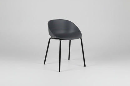 Circulaire Design Kantinestoel Zwart Kunststof Kuip Zwart Frame | Circufair - Kantoormeubelen