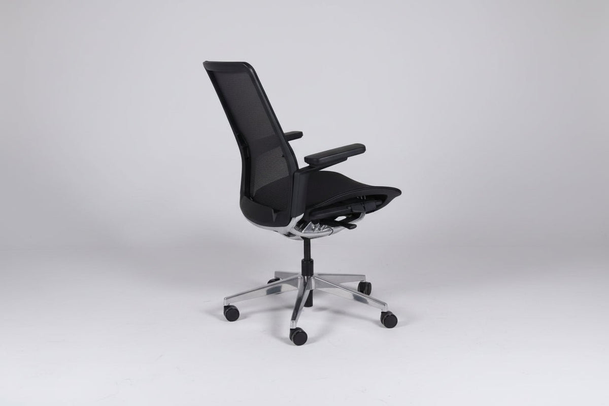 Circulaire Ergonomische Bureaustoel Volledig Mesh 4D Armleggers EN 1335 | Circufair - Bureaustoelen