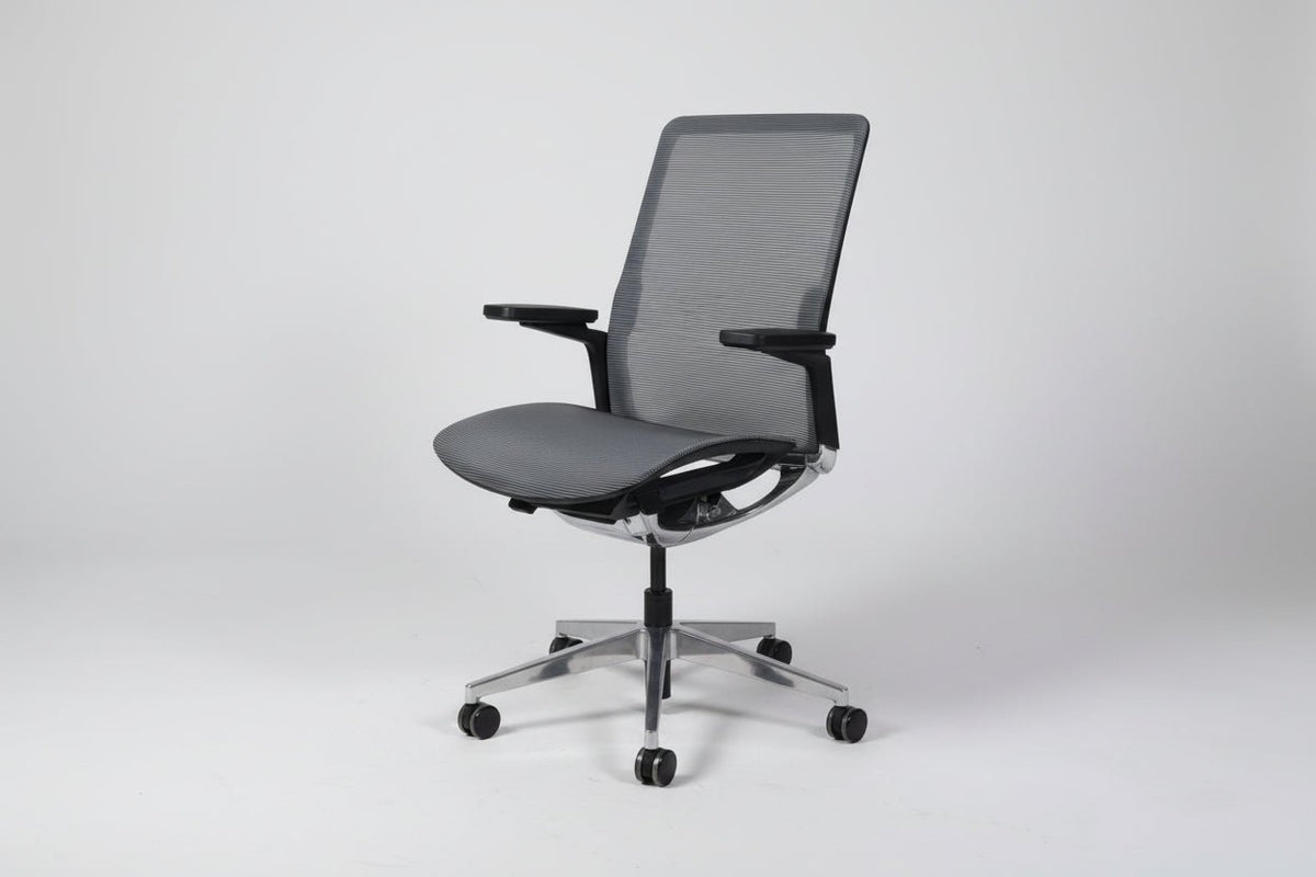 Circulaire Ergonomische Bureaustoel Volledig Mesh 4D Armleggers EN 1335 | Circufair - Bureaustoelen