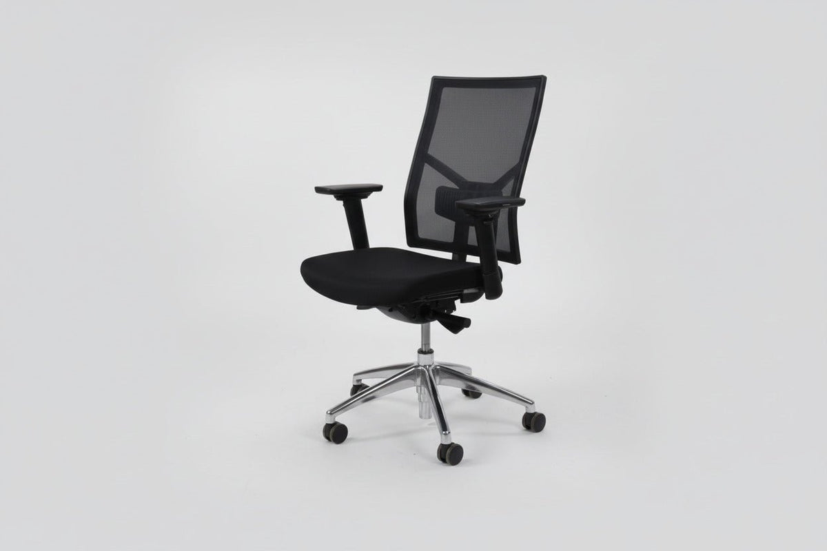 Circulaire Ergonomische Bureaustoel Zwart | Mesh Rugleuning | NPR 1813 | Gepolijst Onderstel | Circufair - Bureaustoelen