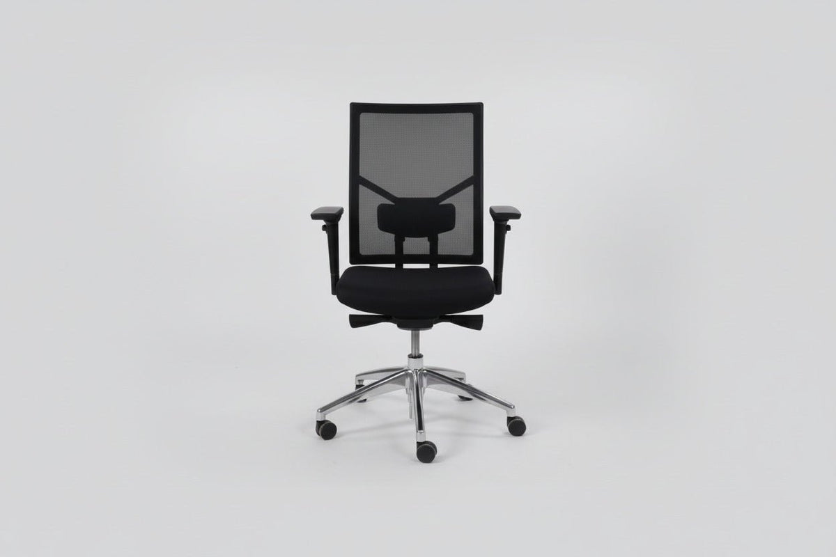 Circulaire Ergonomische Bureaustoel Zwart | Mesh Rugleuning | NPR 1813 | Gepolijst Onderstel | Circufair - Bureaustoelen