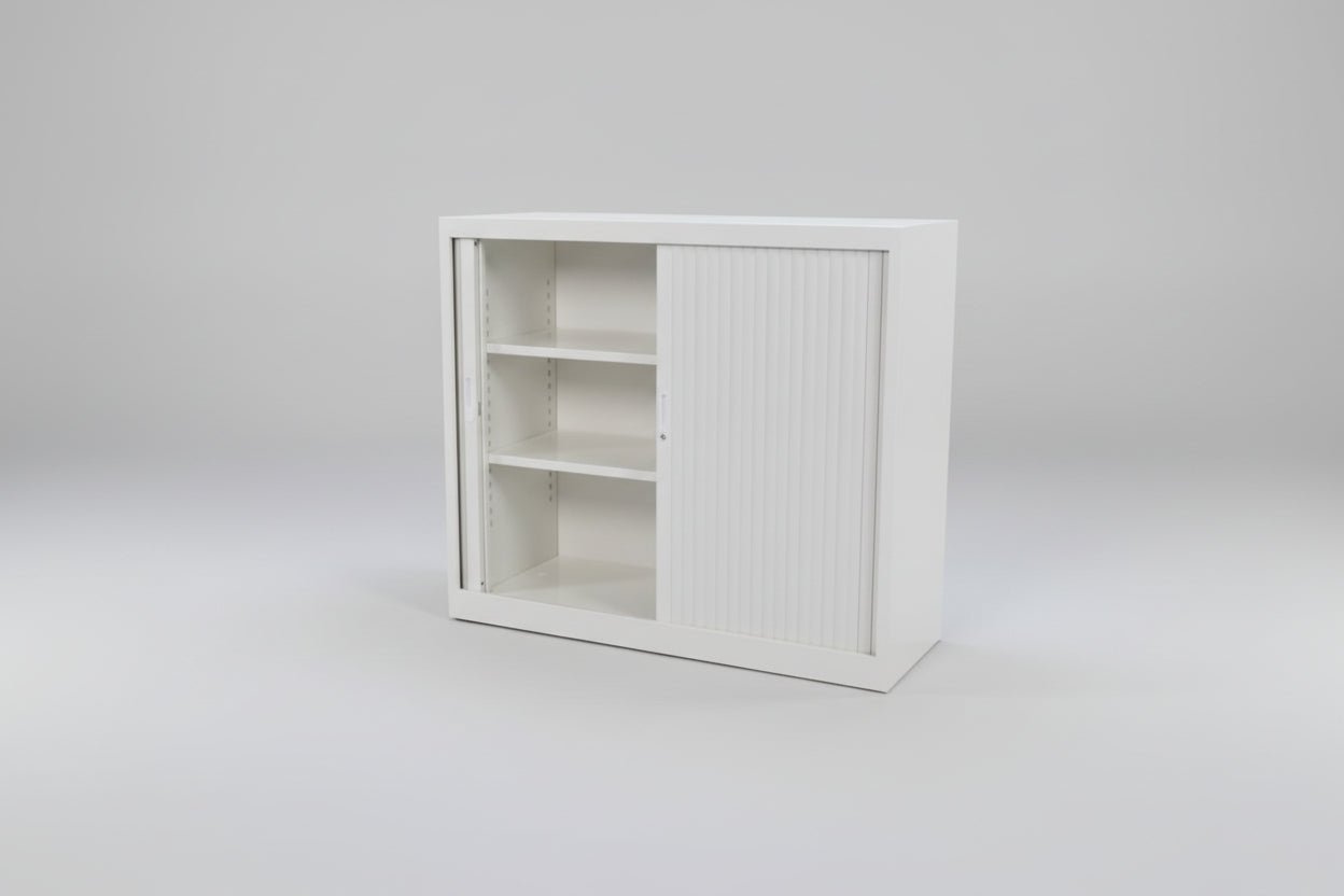 Circulaire Roldeurkast Wit 2 Legborden 105x120x45 cm Afsluitbaar | Circufair - Kasten