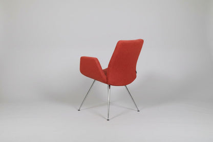Circulaire Vergaderstoel Deberenn Rood Vilt Verchroomd Frame Armleggers | Circufair - Kantoorstoelen