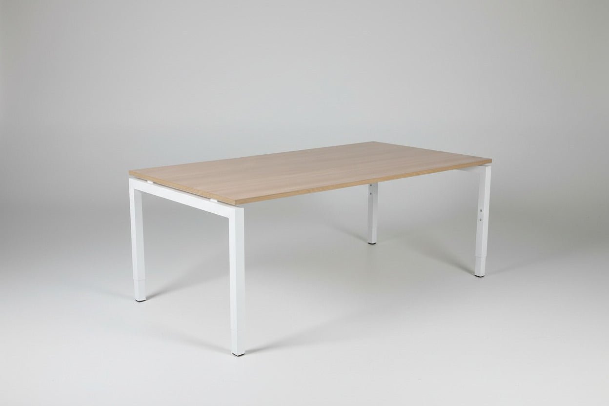 Circulaire Vergadertafel Wit Frame Handmatig Verstelbaar Bladkleur naar Keuze 200x100 cm | Circufair - Kantoormeubelen