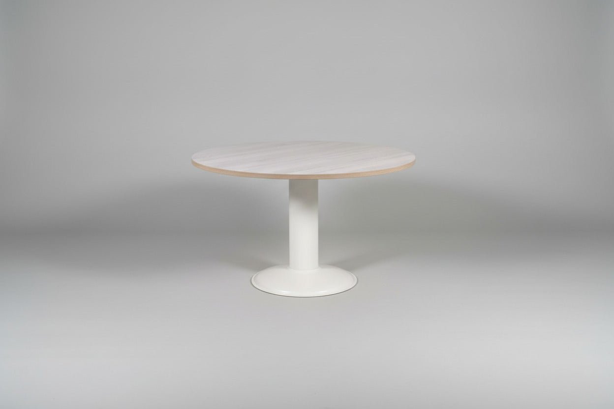 Robson Eiken Vergadertafel Ø120 cm | Circufair - Kantoormeubelen - Circufair